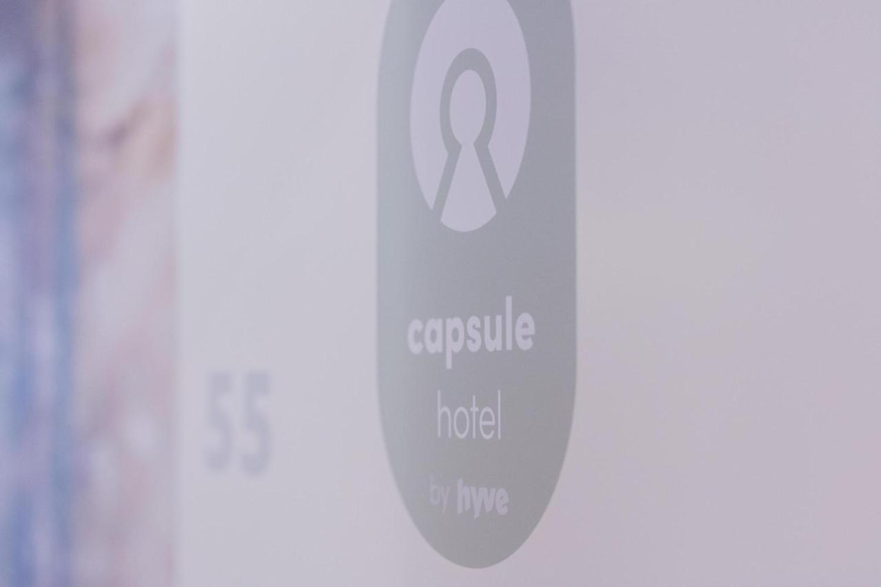Capsule Hotel By Hyve บาเซิล ภายนอก รูปภาพ